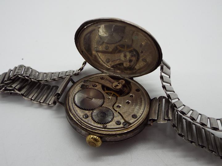 Lot to include a trench type watch having silver case stamped 925, a HAC travel alarm clock, - Image 5 of 8