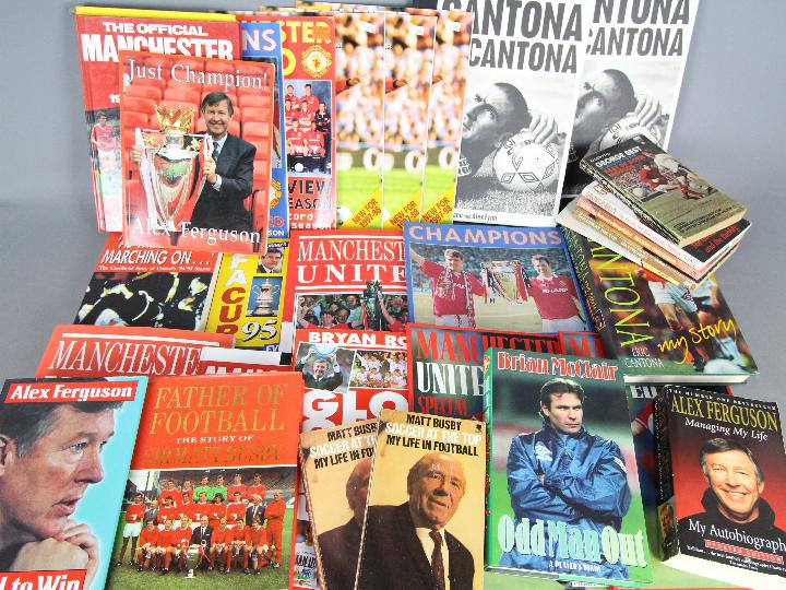 Manchester United - a box containing a good collection of books, various autobiographies,