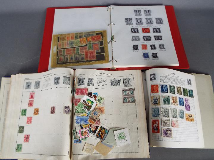 Philately - A collection of UK and foreign stamps, both loose and contained in albums. - Image 5 of 5