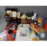 A mixed lot to include Doulton Lambeth stoneware and other ceramics, an Abafil coin case,