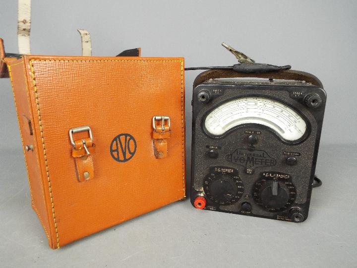 A Universal Avometer No 8 contained in leather case, vintage Murphy bakelite cased radio and other. - Image 4 of 4