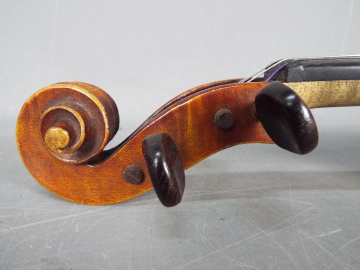 Violin - A late 19th / early 20th century violin, two piece back, - Image 4 of 8