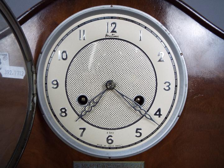 A Bentima oak cased, 8 day mantel clock, with pendulum and one other clock. - Image 3 of 6