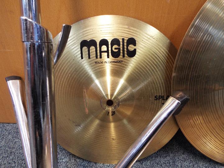 Four cymbals comprising a Magic 12" splash, - Image 4 of 6