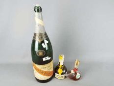 A vintage 35 cl bottle of Grand Marnier