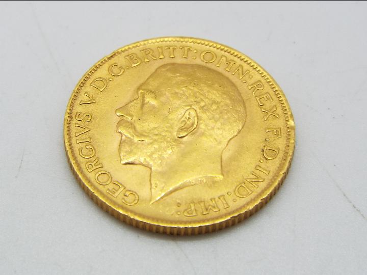 Numismatology - a 1913 gold sovereign