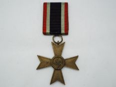 War Merit Cross 2nd Class (without swords), the suspension ring stamped 52 for Gottlieb & Wagner,