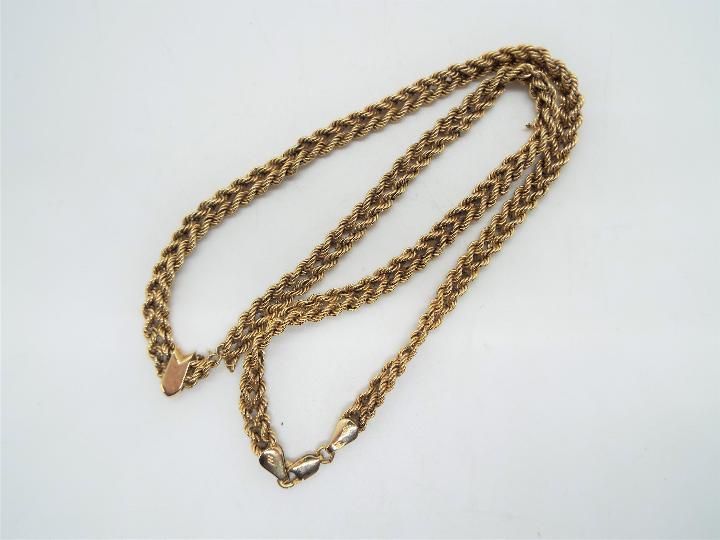 9 ct gold - a 9ct gold rope chain (a/f), stamped 375, approx weight 7. - Image 2 of 3