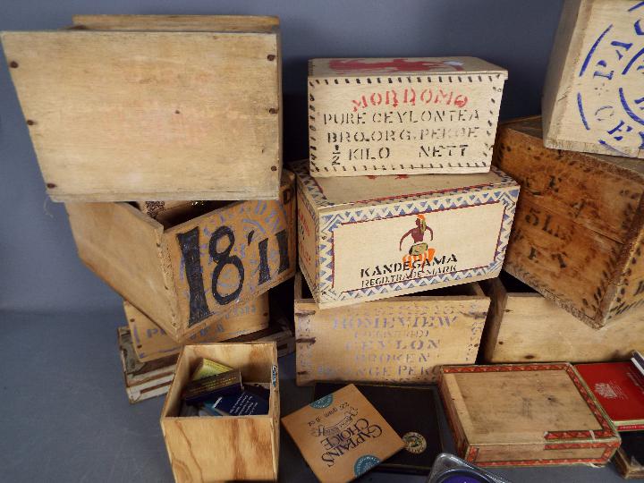 A collection of vintage tea crates / boxes, cigar boxes, vintage tins and similar. - Image 2 of 5