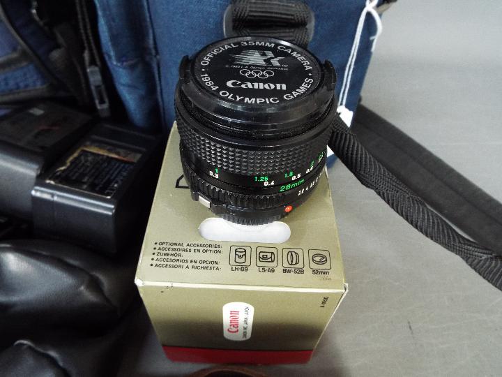 Photography - Lot to include a Canon AE-1 Program camera, Sony Handycam, - Image 9 of 9