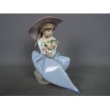 Lladro - A Lladro figurine # 5862 'Fragrant Bouquet',