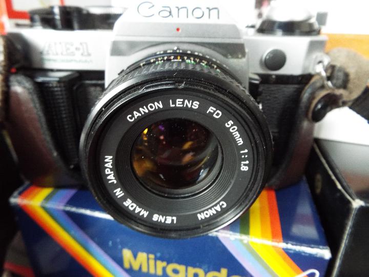 Photography - Lot to include a Canon AE-1 Program camera, Sony Handycam, - Image 6 of 9