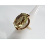 9ct gold - a 9ct gold stone set ring, stone 2 cm x 1.5 cm, stamped 375, size L, approx weight 7.