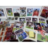 Football - a good collection of memorabilia to include player autographs predominantly on colour
