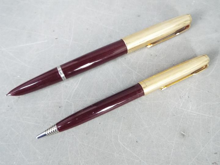 A Parker 51 pen and propelling pencil set contained in case and a Parker Frontier. - Image 3 of 6