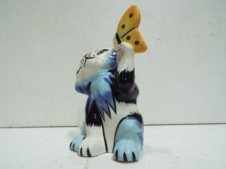 Lorna Bailey "Cat + Butterfly" - Stylistic cat with a butterfly in its raised paw. Multicoloured. - Image 2 of 4