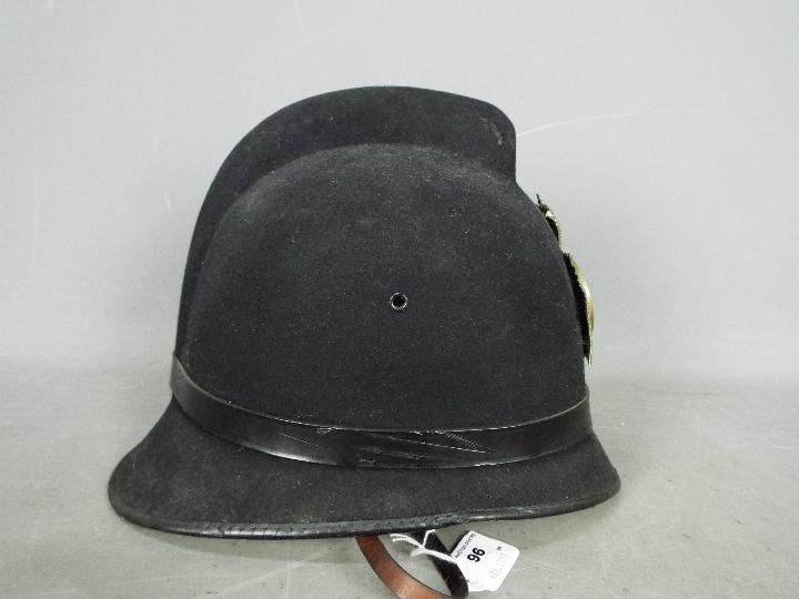 Vintage Oldham Police helmet. - Image 2 of 6