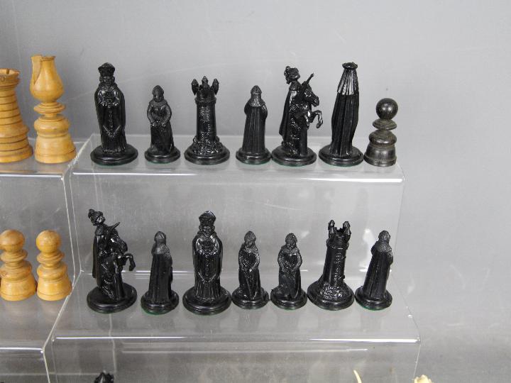 Two chess sets to include a St George pattern example with 10 cm king and one other. - Image 5 of 5