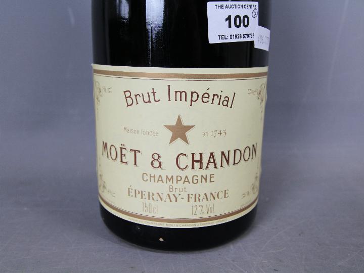A non-vintage magnum of Moet & Chandon Brut Imperial Champagne, 150 cl 12% AVB, - Image 3 of 6