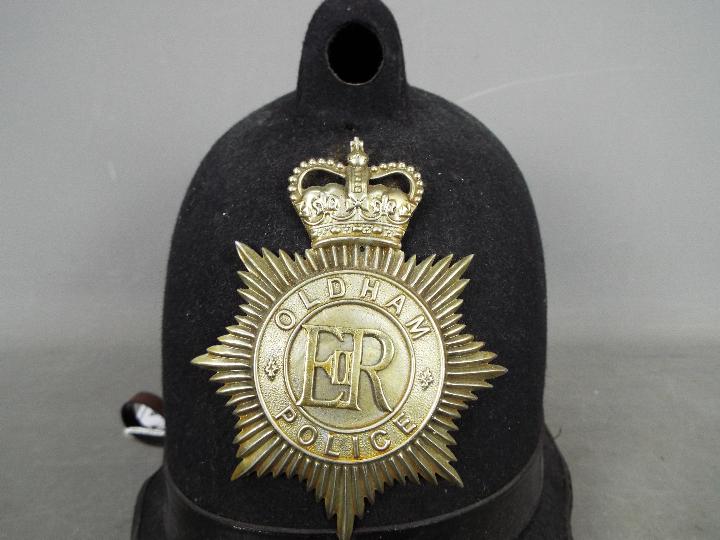 Vintage Oldham Police helmet. - Image 4 of 6