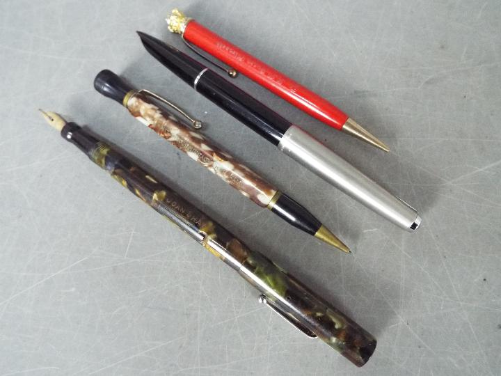 A collection of pens to include Sheaffer, Parker, - Image 2 of 6