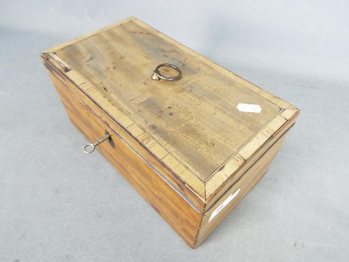 A twin compartment tea caddy of rectangular form, approximately 15 cm x 30 cm x 16 cm. - Image 3 of 5