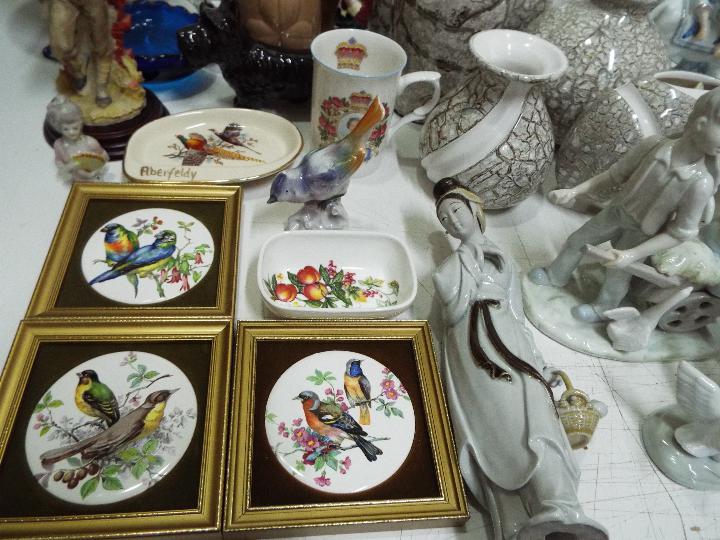 Large Decorative Ceramic collection. - Image 5 of 7