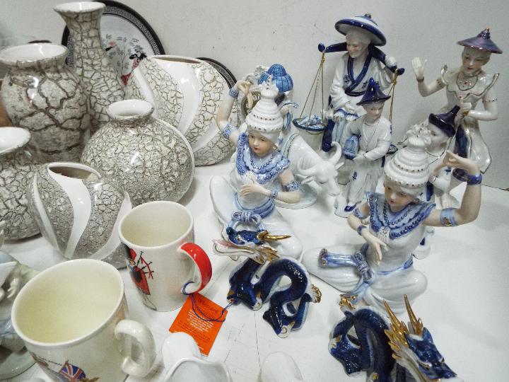 Large Decorative Ceramic collection. - Image 2 of 7