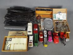 A mixed lot to include a small quantity of diecast model cars, Dinky, Matchbox and similar,