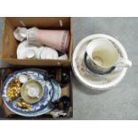 A mixed lot of ceramics to include Royal