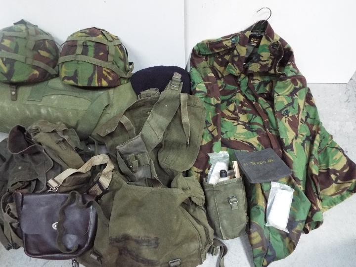 Military Equipment - Lot to include two combat helmets, GS mk6, decontamination kits, canvas bags, - Image 4 of 4