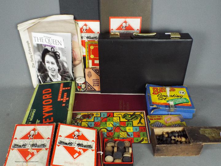Lot to include vintage toys and games, Royal ephemera and other.