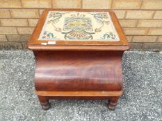 A good quality box commode with tapestry top, approximately 42 cm x 49 cm x 52 cm.