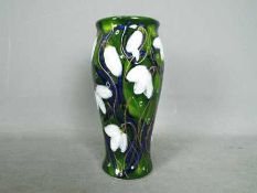 Anita Harris "Snowdrop" Vase - Hand pain