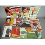 Sporting - a collection of Manchester United FC autographed pictures from 1970s to 1980s Condition