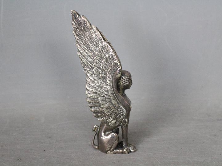 Automobilia - A car mascot in the form of a winged, female sphinx, approximately 12 cm (h). - Image 3 of 4