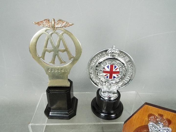 Automobilia - A small collection of Automobile Association (AA) and Royal Automobile Club (RAC) - Image 2 of 5