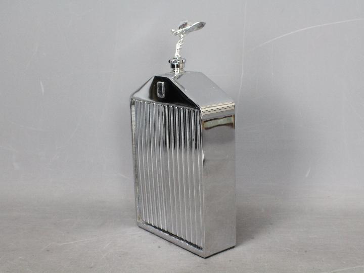 Automobilia - A Ruddspeed novelty spirit decanter in the form of a Rolls Royce radiator c. - Image 3 of 5