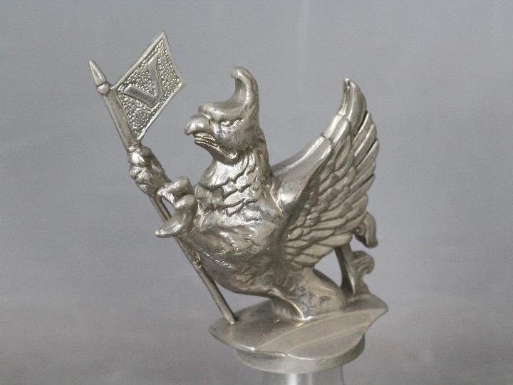 Automobilia - A Vauxhall Griffin car mascot, mounted to base, approximately 8 cm (h), - Image 2 of 3