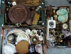 A mixed lot to include ceramics, glasswa