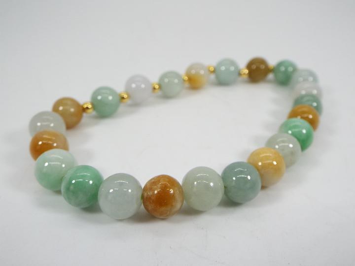 An 85 ct Natural Jadeite Gold Tone bracelet with gold plated sterling silver, - Image 2 of 4