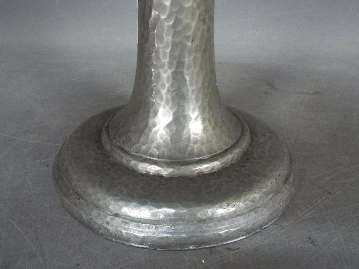A Tudric comport with planished finish, marked 01388 to the base, approximately 17 cm (h). - Image 3 of 4