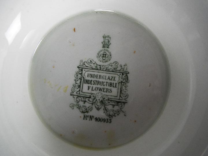 Royal Doulton - An early 20th century pedestal bowl with floral decoration, - Image 4 of 4