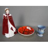 Lot to include a Royal Worcester figurine of Queen Elizabeth II,
