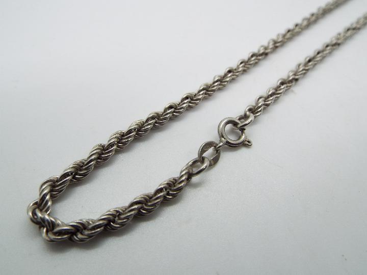 Silver - a silver rope chain, - Image 2 of 2