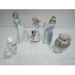 Nao by Lladro - Five pieces - Stamped and impressed marks.