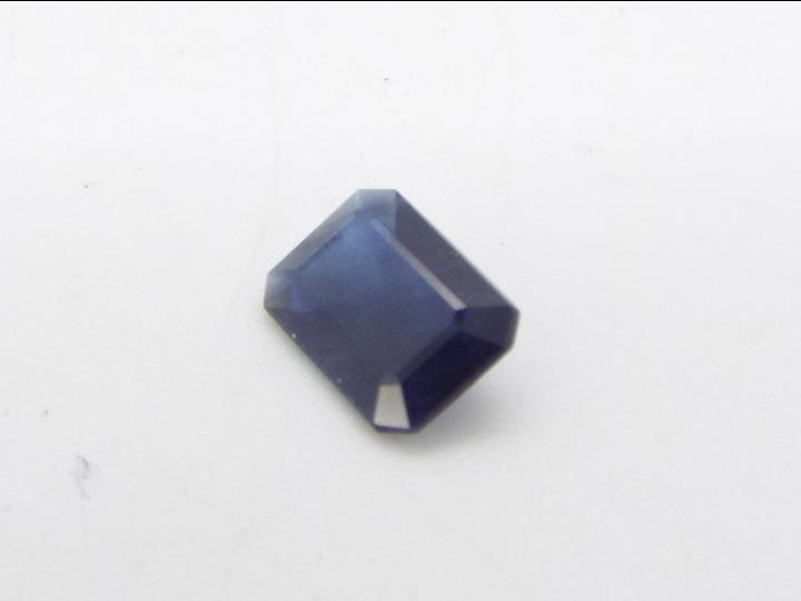 Gemstones - a 0.80 ct octagonal Ethiopia - Image 2 of 3