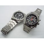 Two gentleman's Pulsar watches comprisin