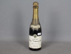 Champagne - Heidsieck & Co, Dry Monopole 1947, half bottle, no capacity or strength stated.