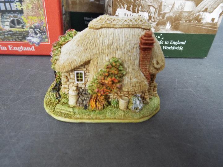 Twenty boxed Lilliput Lane models to include The Spinney, Chestnut Cottage, Hollytree Cottage, - Image 2 of 3